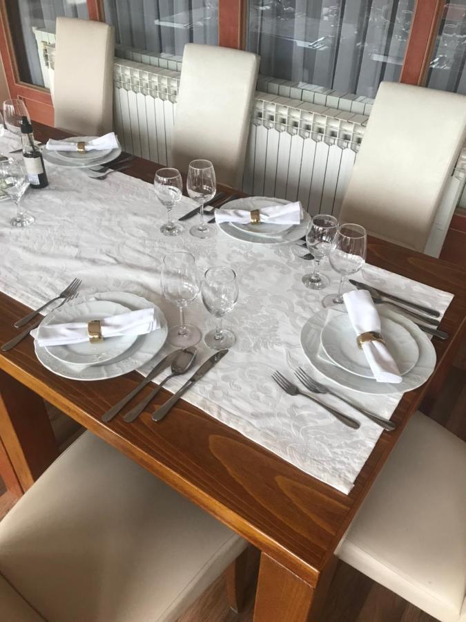 Hotel Martini Zagreb Hotel And Restaurant Сесвете Экстерьер фото
